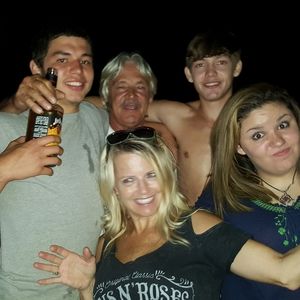 Meet your Posher, Dylan